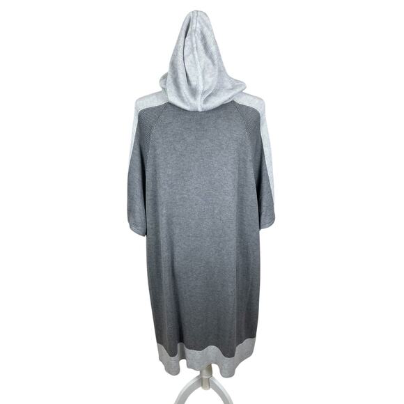 Lululemon Opened Up Poncho Cashlu Fabric Heathered Core Ultra Light Gray Sz M/L - Picture 10 of 16